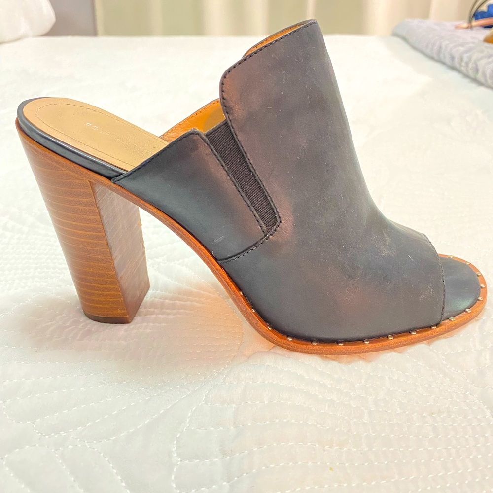 Pour La Victoire ALL LEATHER black mules 3 1/2 heel